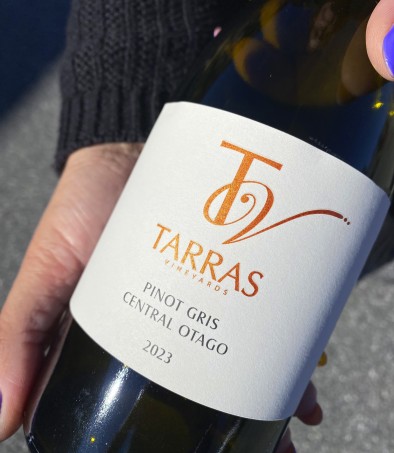 Tarras Wine Bottle Photo