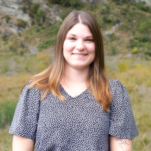 Julie Berndt 1070372 v2